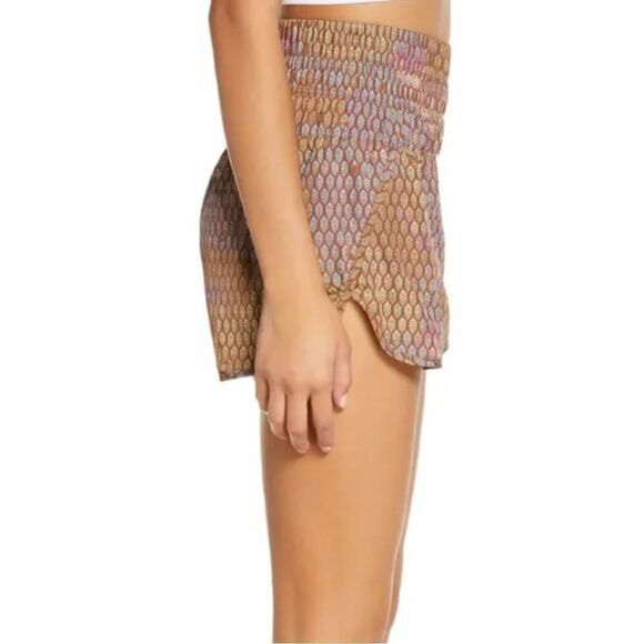 New Free People Movement The away Home
shorts size XS - Picture 6 of 12